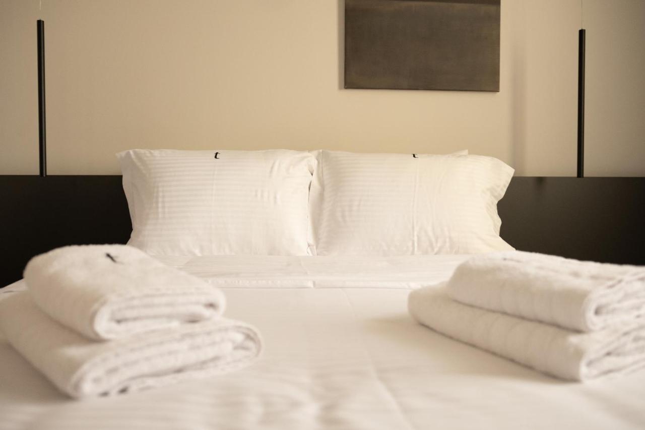 Taskou Luxury Suites テッサロニキ エクステリア 写真
