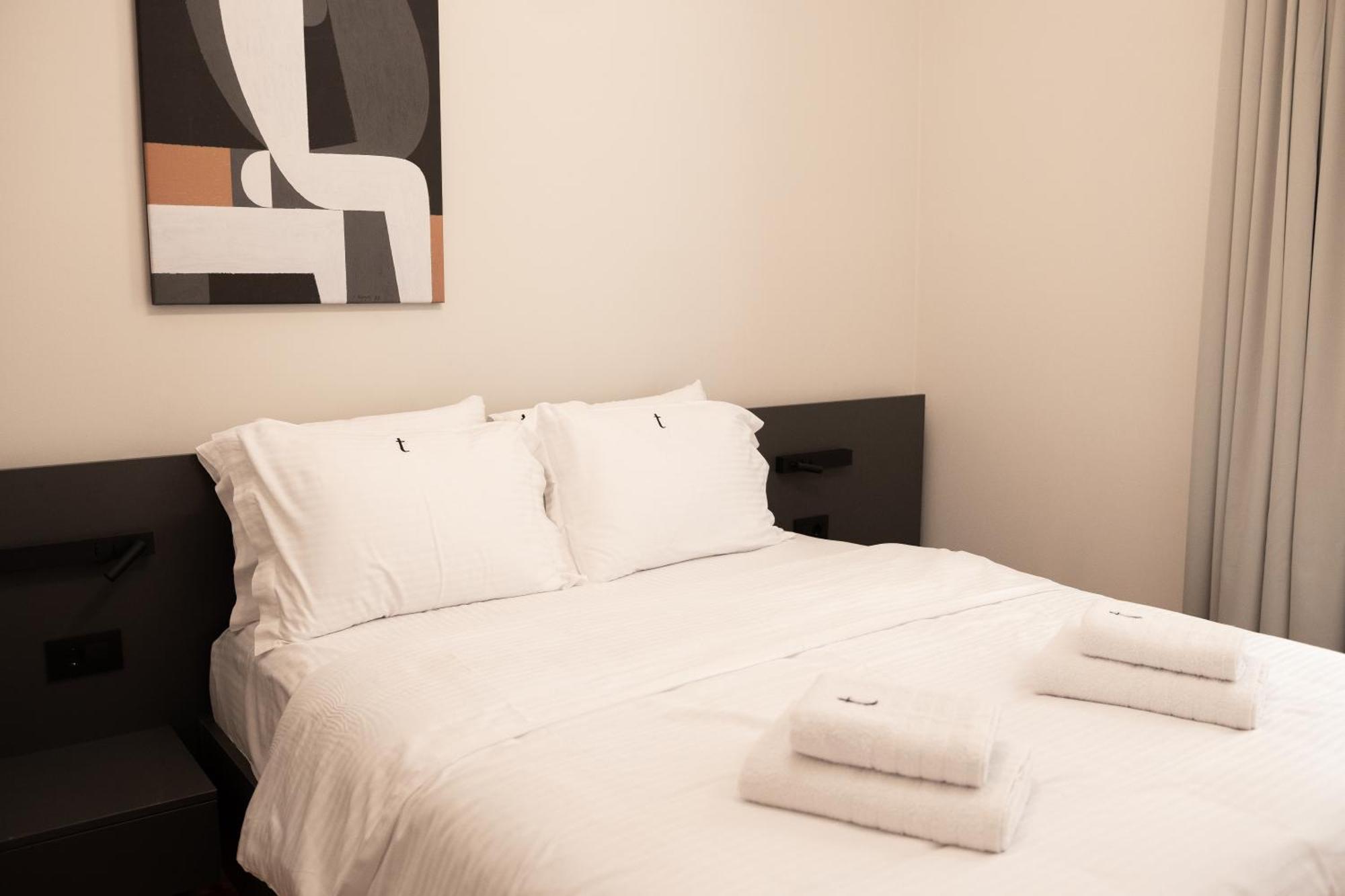 Taskou Luxury Suites テッサロニキ エクステリア 写真