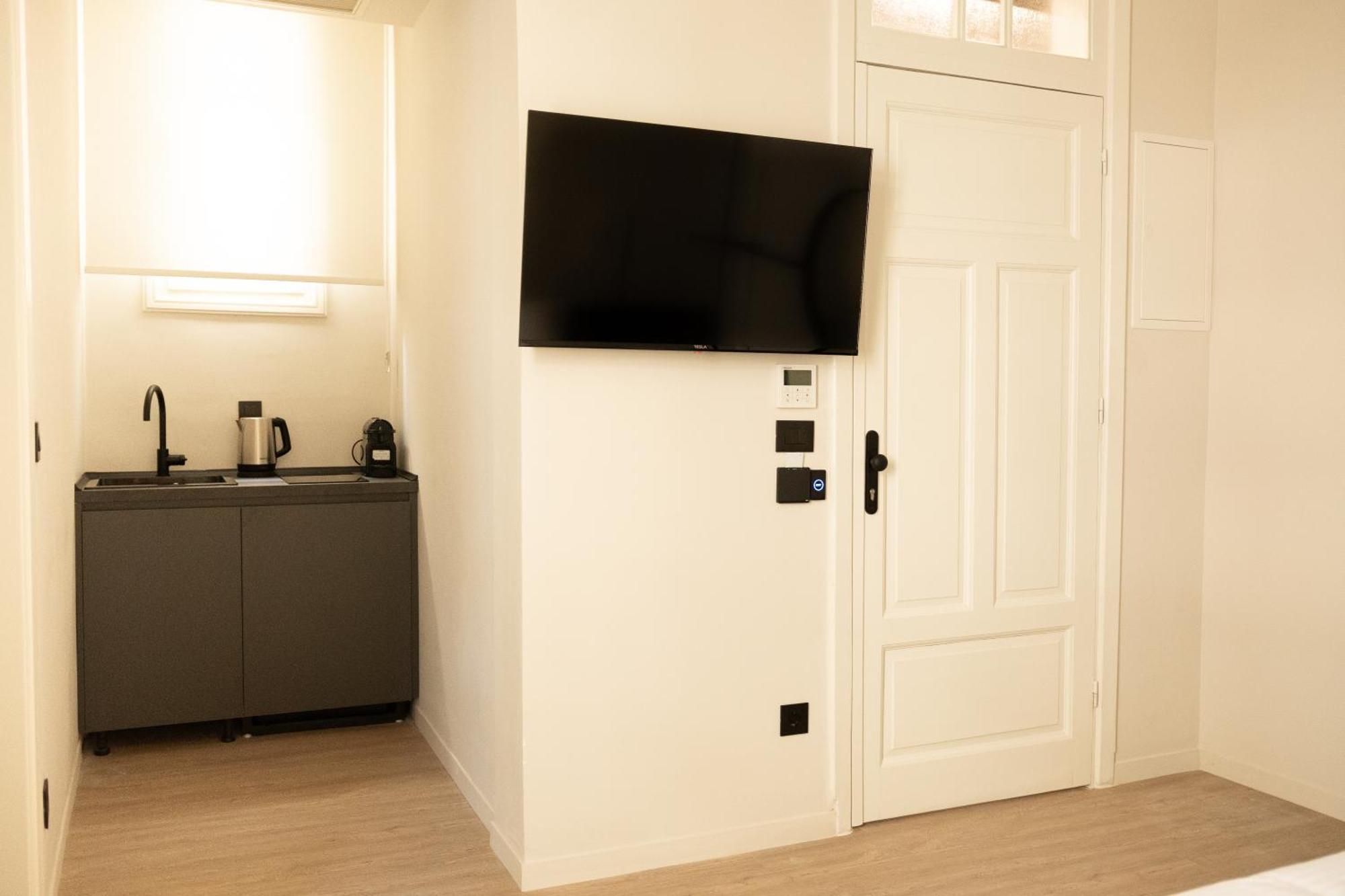 Taskou Luxury Suites テッサロニキ エクステリア 写真