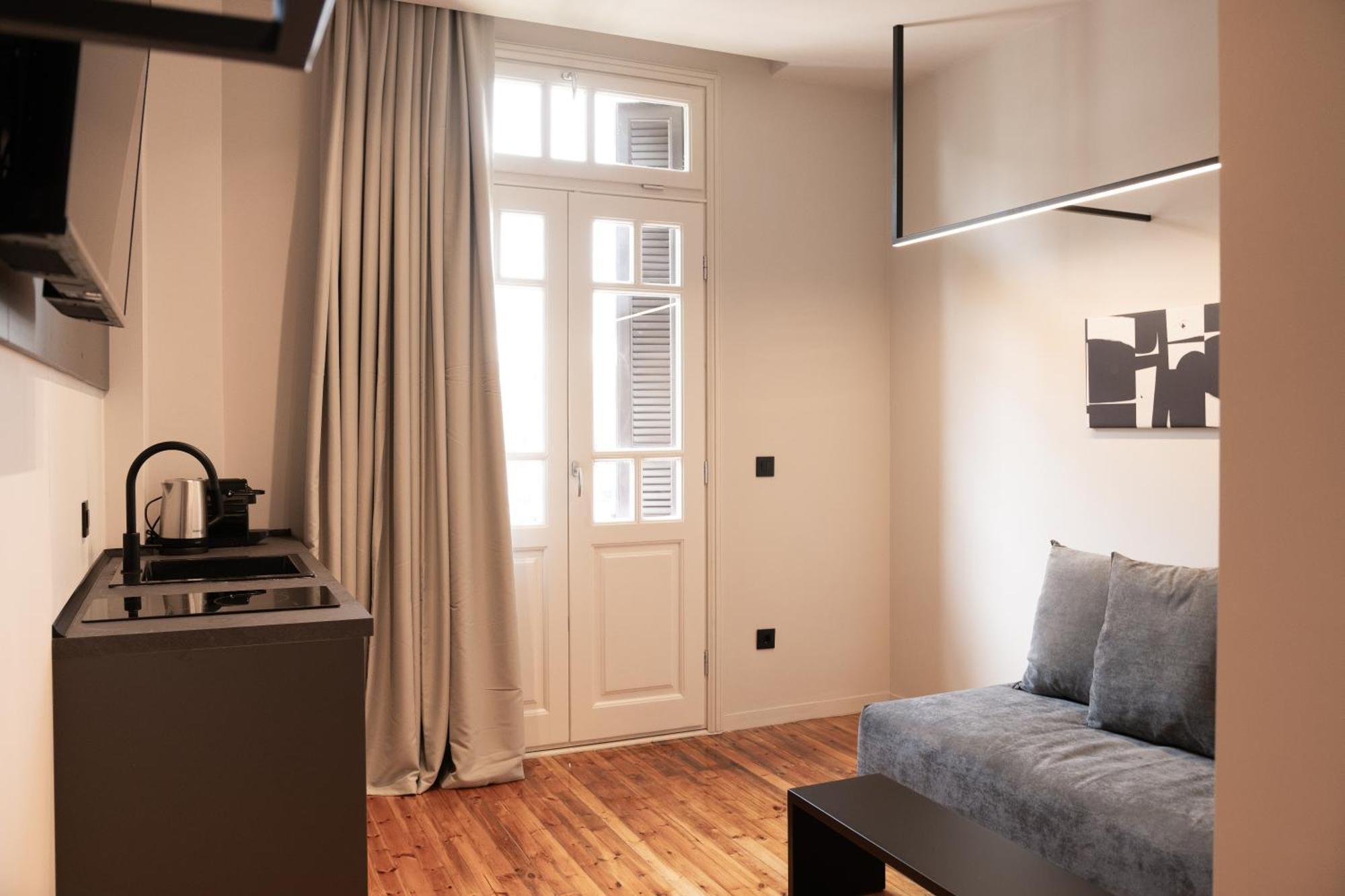Taskou Luxury Suites テッサロニキ エクステリア 写真