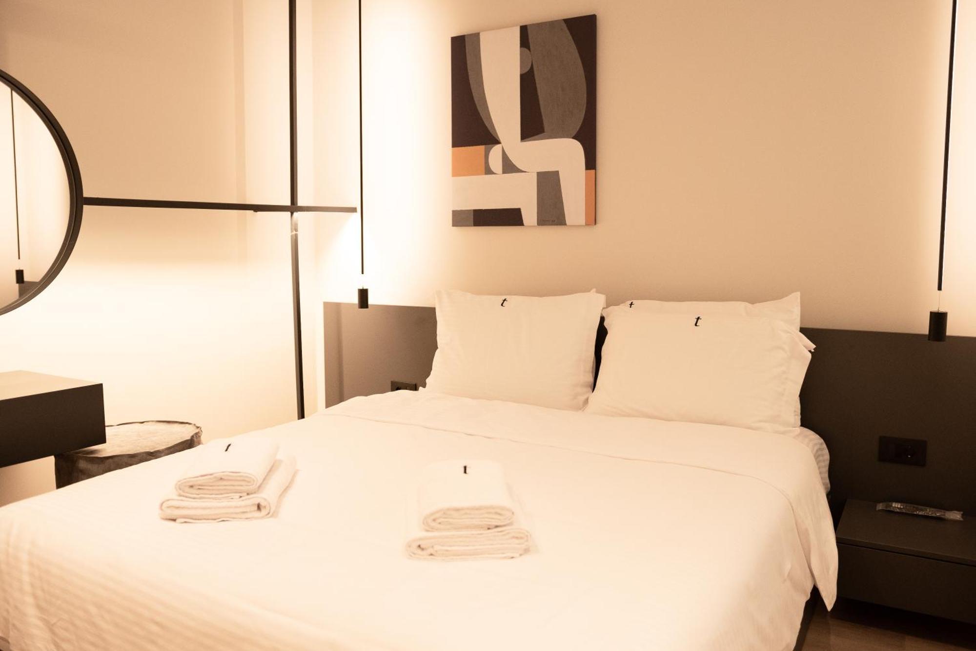 Taskou Luxury Suites テッサロニキ エクステリア 写真